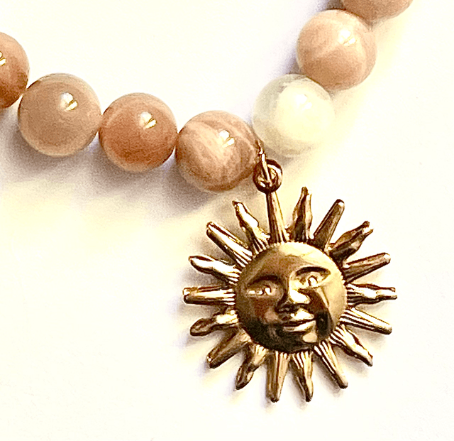 B85 - Bracelet pierre agate et soleil