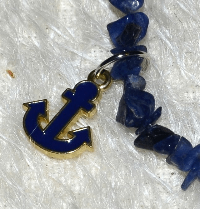B61 - Bracelet pierre sodalite et breloque