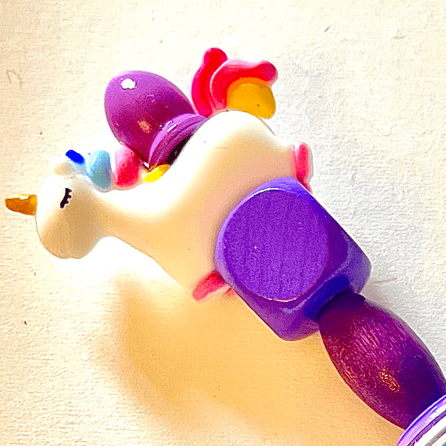 S42 - Stylo à perles et perle licorne 1