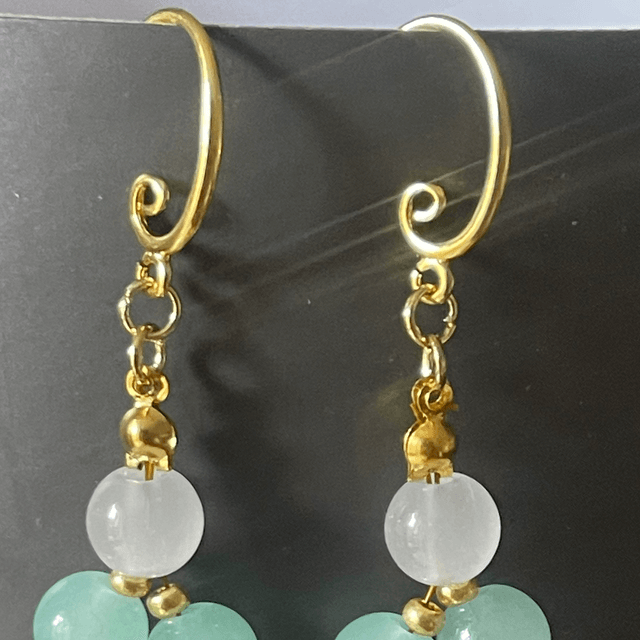 BO22 - Boucles d’oreilles perles vertes et blanches