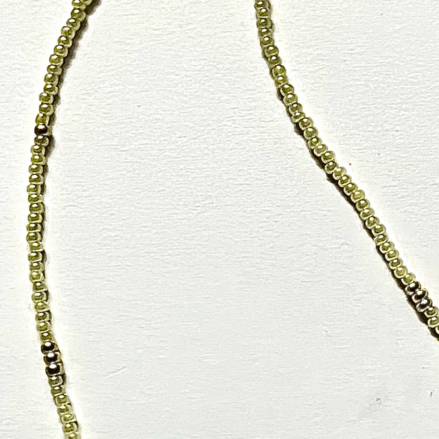 C25 - Collier perles verre et citrine