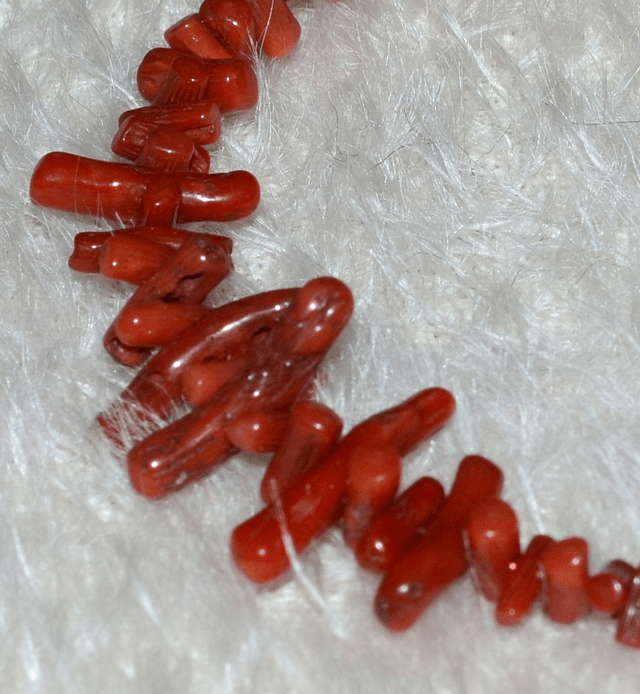 B55 - Bracelet en perles de corail