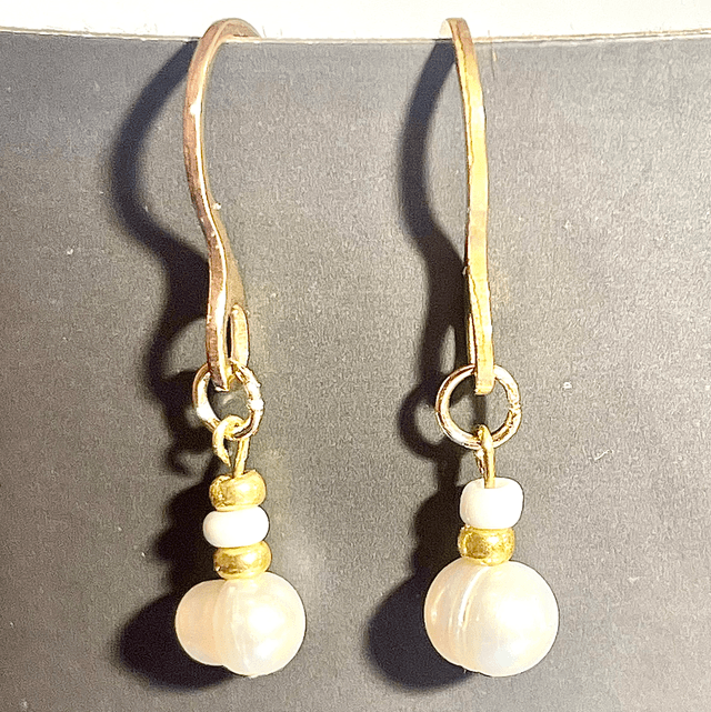 BO17 - Boucles d’oreilles perle de rivière 