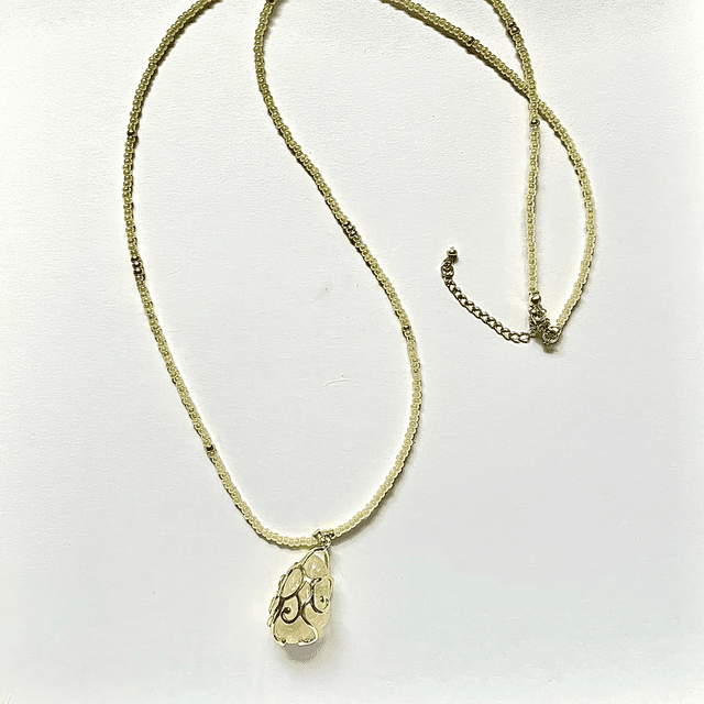 C25 - Collier perles verre et citrine